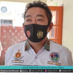 KONSER MUSIK DI KAFE JOMBANG DIBUBARKAN PETUGAS