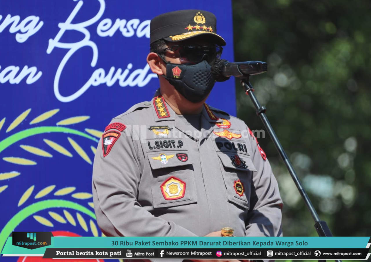 30 RIBU PAKET SEMBAKO PPKM DARURAT DIBERIKAN KEPADA WARGA SOLO
