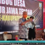 PEROLEH SUVENIR, GANJAR HADIAHI COVID RANGER REMBANG UANG TUNAI