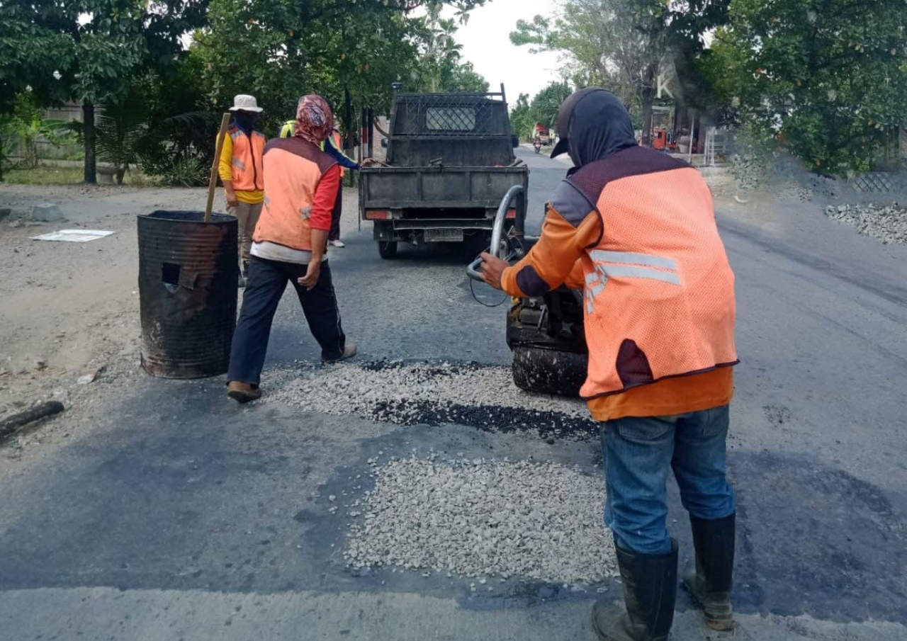 PERBAIKAN RUAS JALAN PURWODADI-KLAMBU AKAN DIMULAI 2022