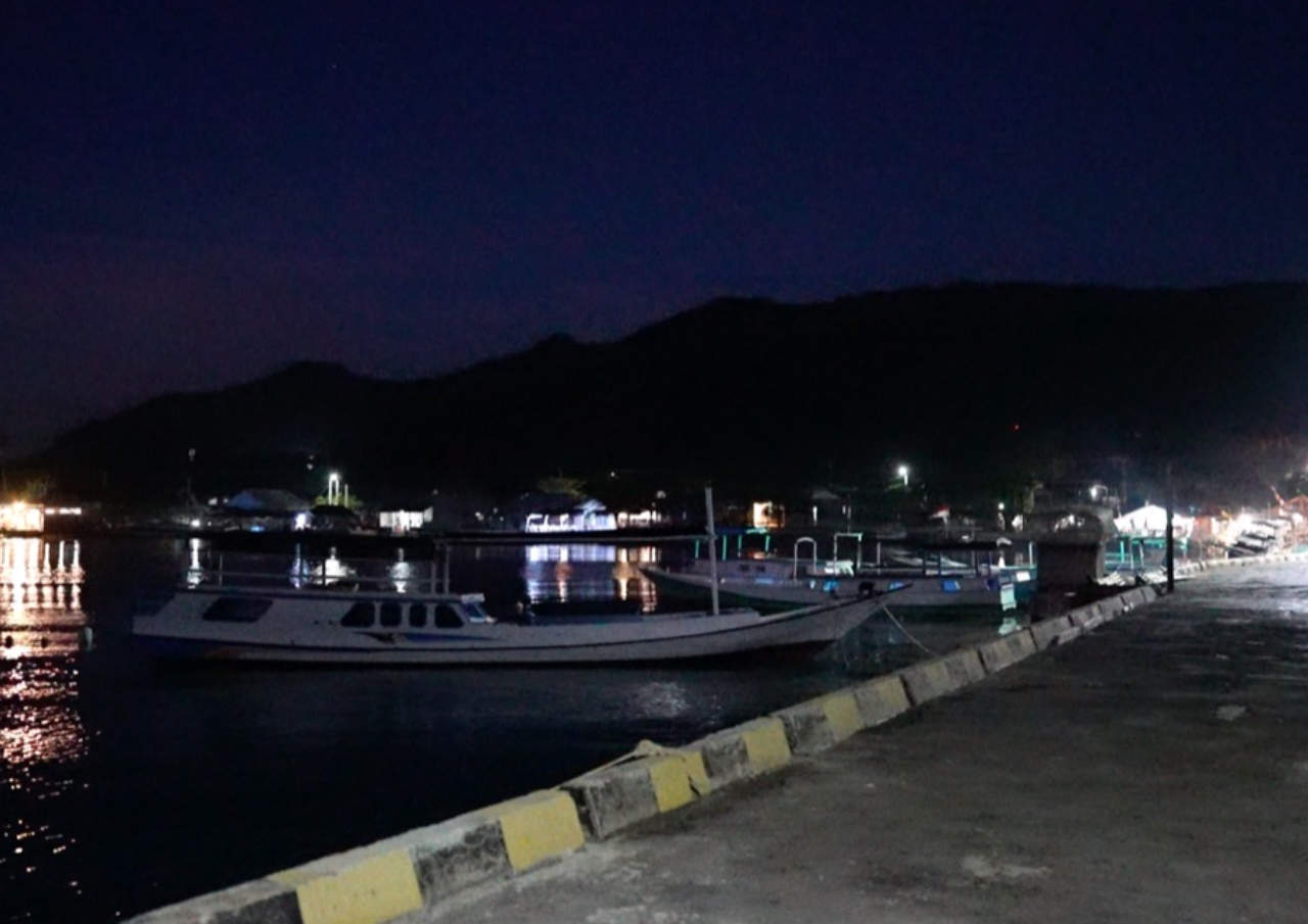 24 Jam Listrik di Karimunjawa, Permudah Kegiatan Masyarakat