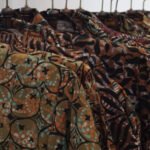 STRATEGI MEMPERTAHANKAN UMKM BATIK DI TENGAH PANDEMI