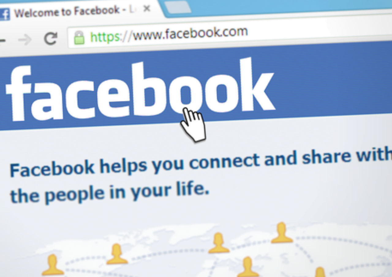Facebook akan Buka 10.000 Loker