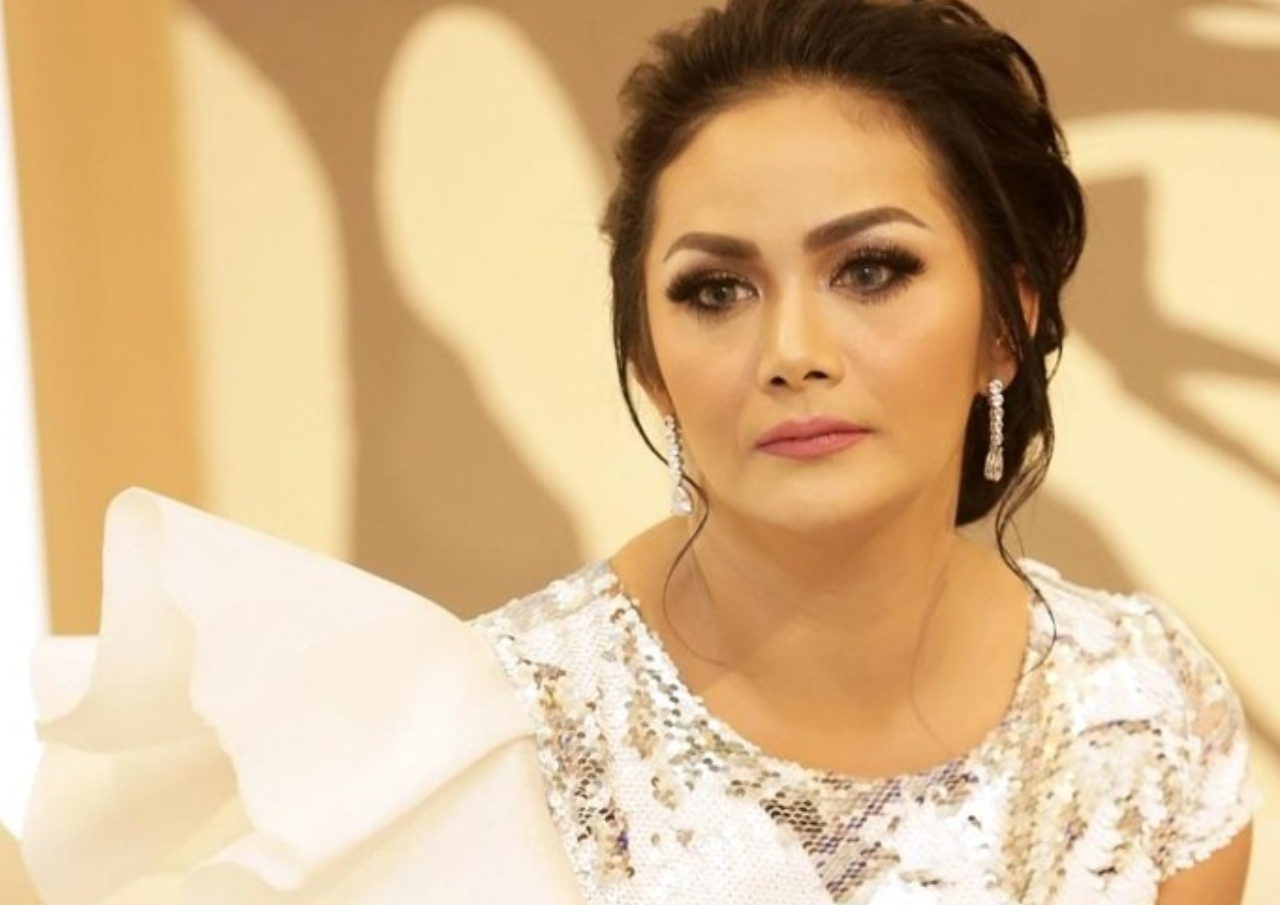 Krisdayanti Buka Suara Hubungan Azriel dengan Kekasihnya