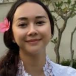 Aura Kasih Cerita Cara Atasi Kebutuhan Seks Usai Cerai