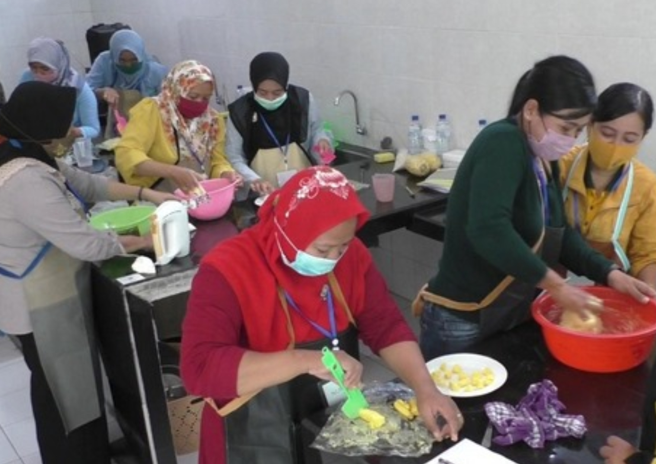 Terdampak Pandemi, Disnaker PMPTSP Malang Gelar Pelatihan Bagi Pekerja Pabrik Rokok