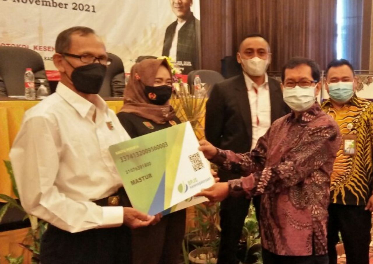 Lintasan Atletik Lapangan Bola Sidodadi Semarang Timur, Ditarget Selesai Tahun Ini
