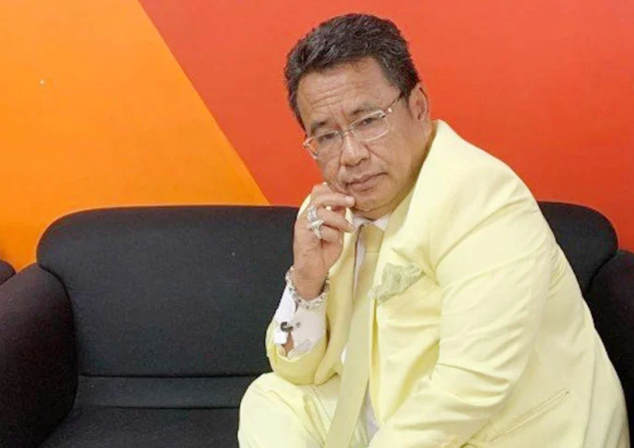 Usai Operasi Katarak, Hotman Paris Senang Bisa Kinclong Lihat Cewek