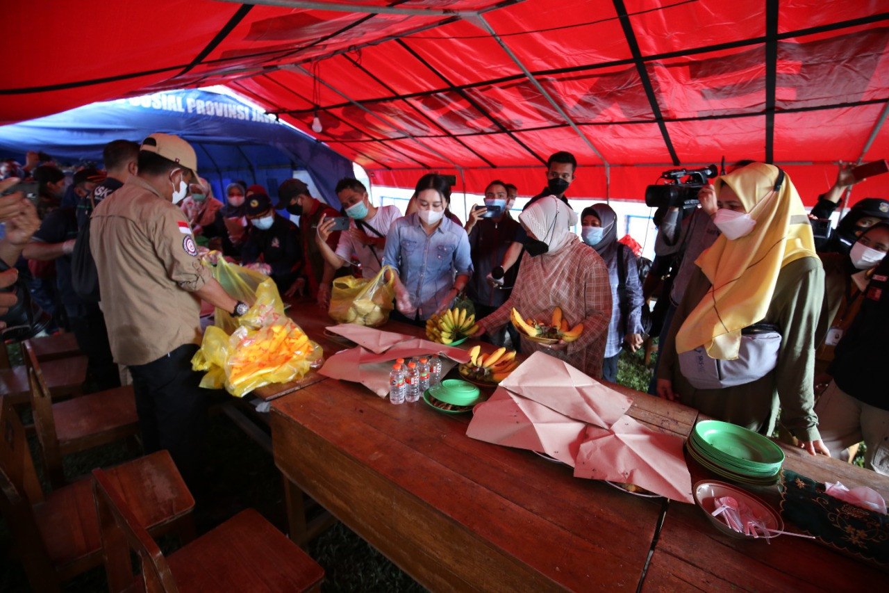 Isu Miring Soal Bantuan Korban Erupsi Mencuat, Pihak Kemensos Beri Jawaban