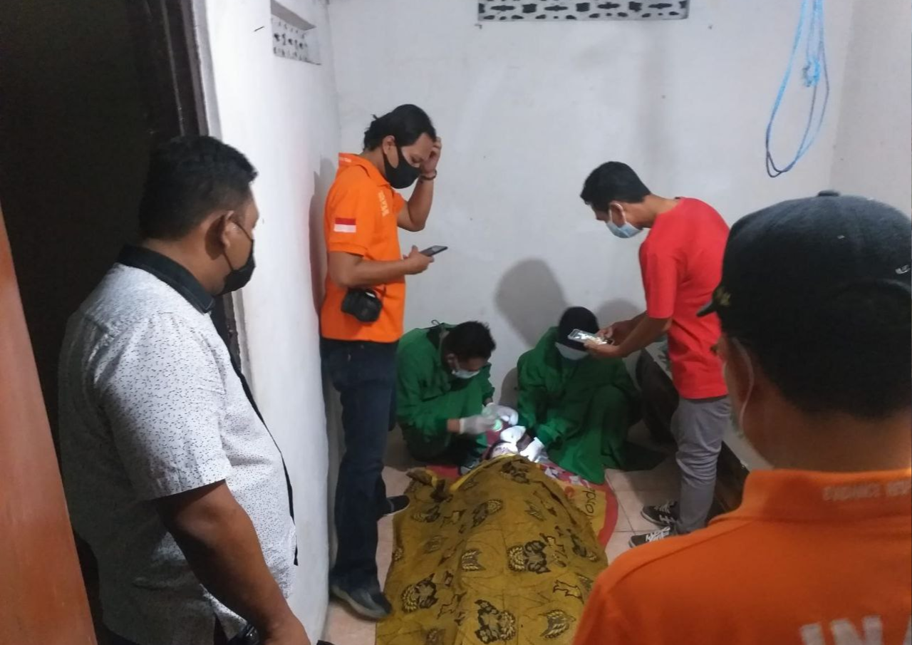 Masalah Pekerjaan, Pegawai Bank Rembang Tewas Gantung Diri