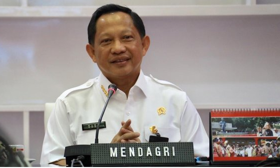 Jokowi Tetapkan Perpres Tentang Penambahan Wamendagri