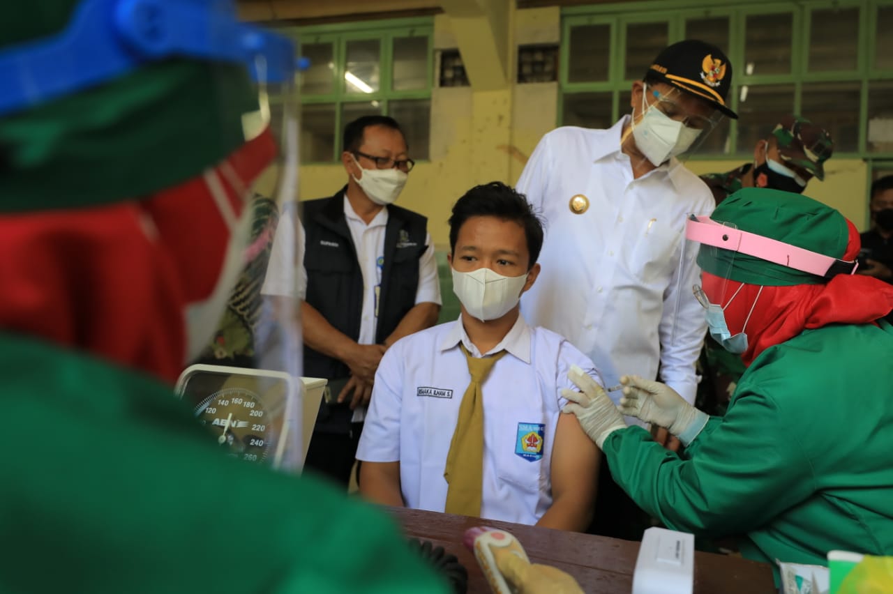 Vaksinasi Covid-19 Bukan Syarat Wajib PTM