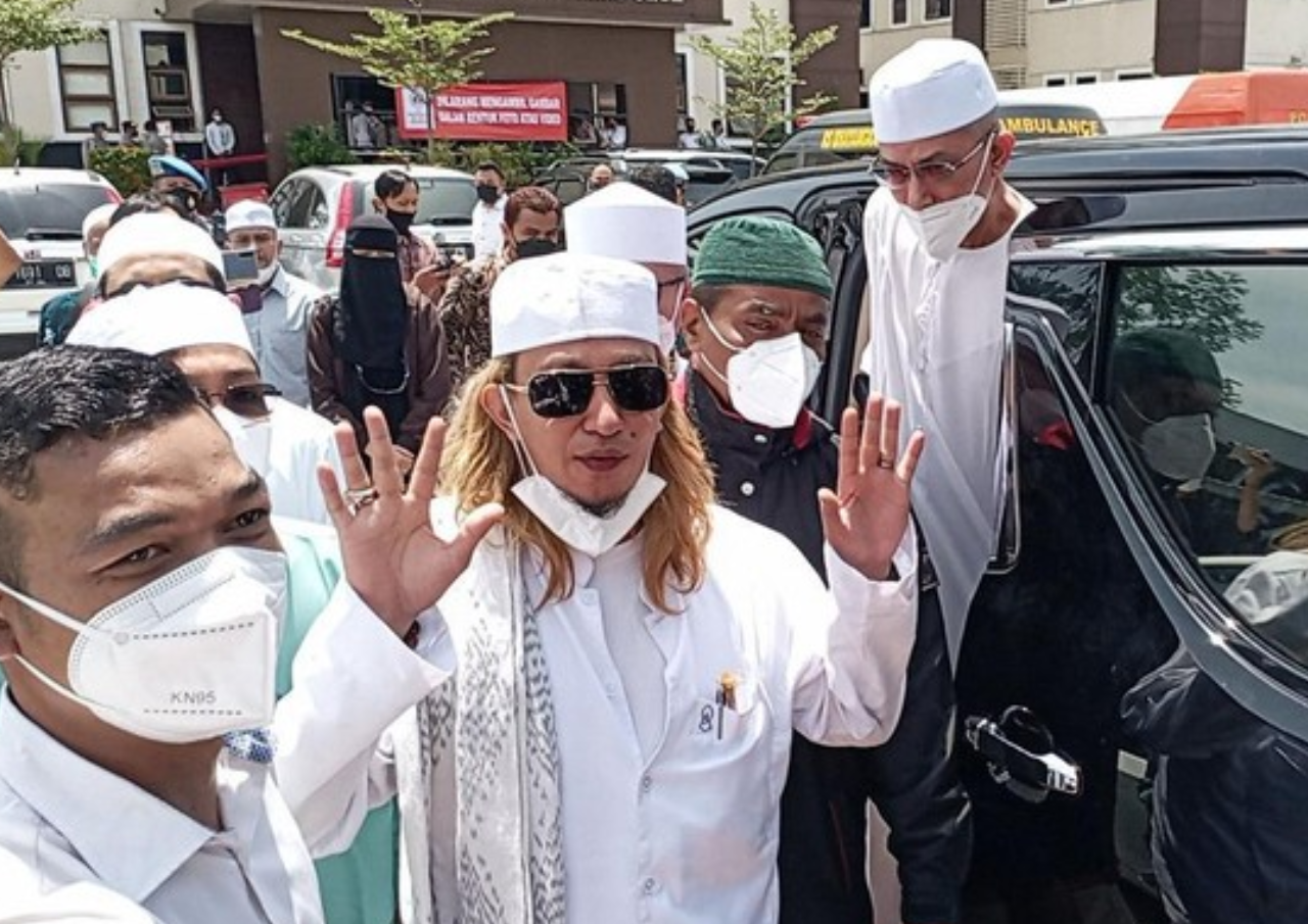 Didampingi 40 Pengacara, Habib Bahar akan Disidang