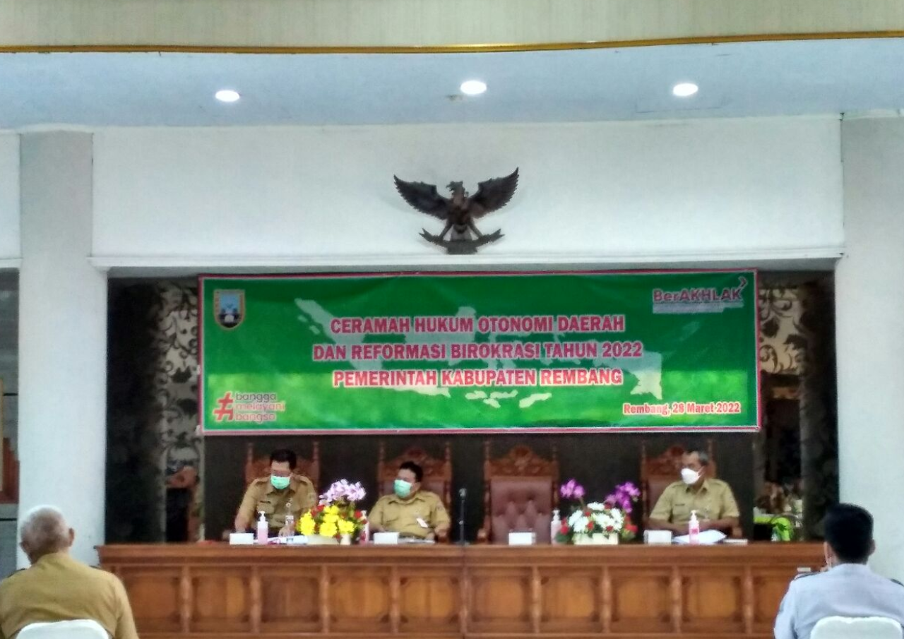 Pemkab Rembang Adakan Ceramah Hukum Otonomi Daerah