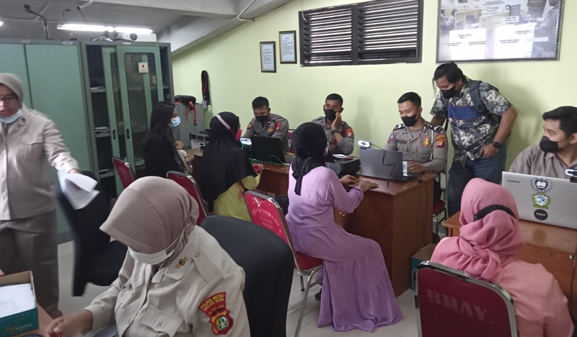 15 Ribu Pedagang di Bekasi Terima Bantuan Tunai