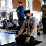 AHY Salat Jumat di Masjid Agung Baitunnur Pati