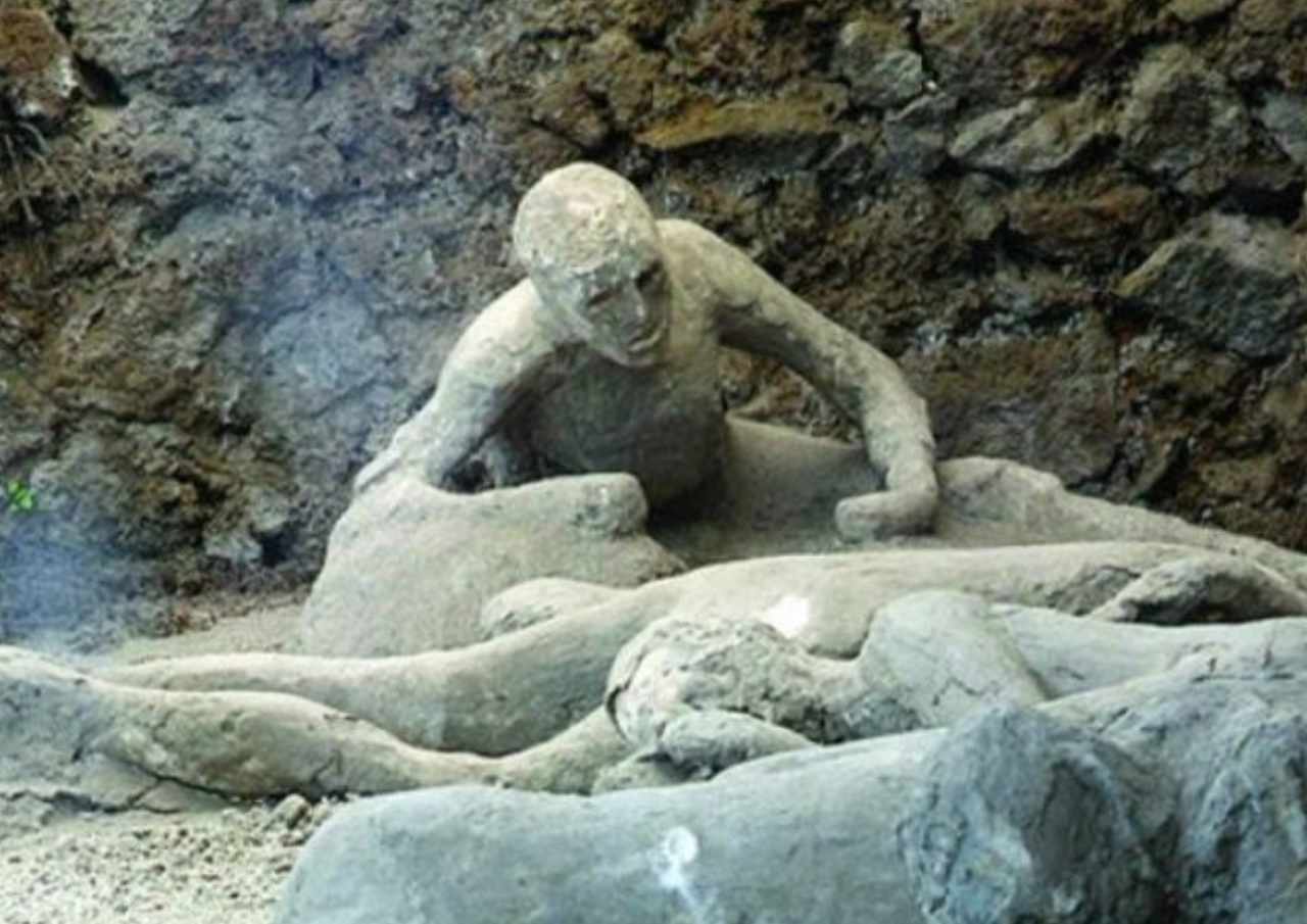 Kisah Melegenda Nabi Luth dan Kaum Sodom yang Hubungan Sesama Jenis