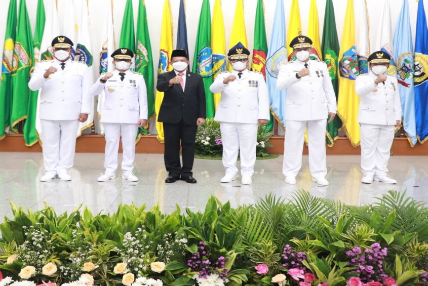 Mendagri Lantik 5 Penjabat Gubernur