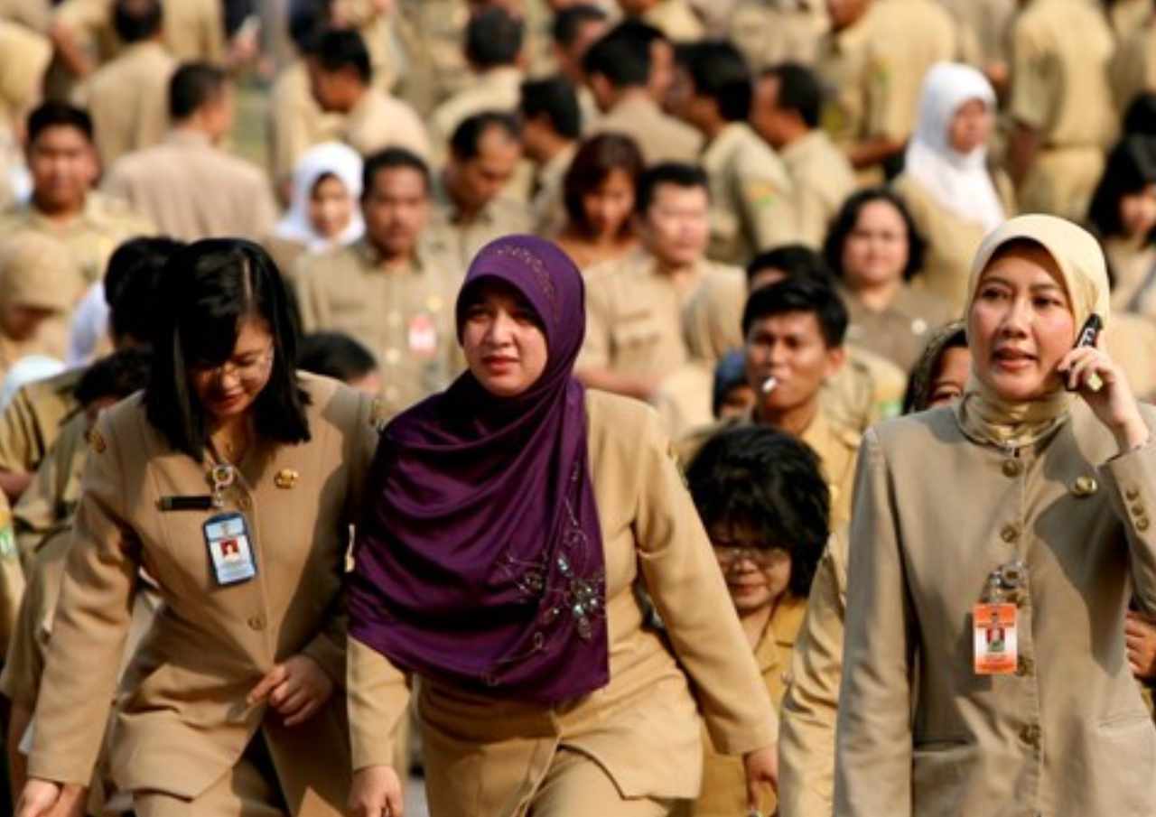 Penghapusan Honorer Diwarnai dengan Protes