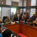 Foto: Mediasi Perwakilan BPD dan Pemkab Pati di Ruang Rayung Wulan (Sumber: vind/palevioletred-jellyfish-458835.hostingersite.com)