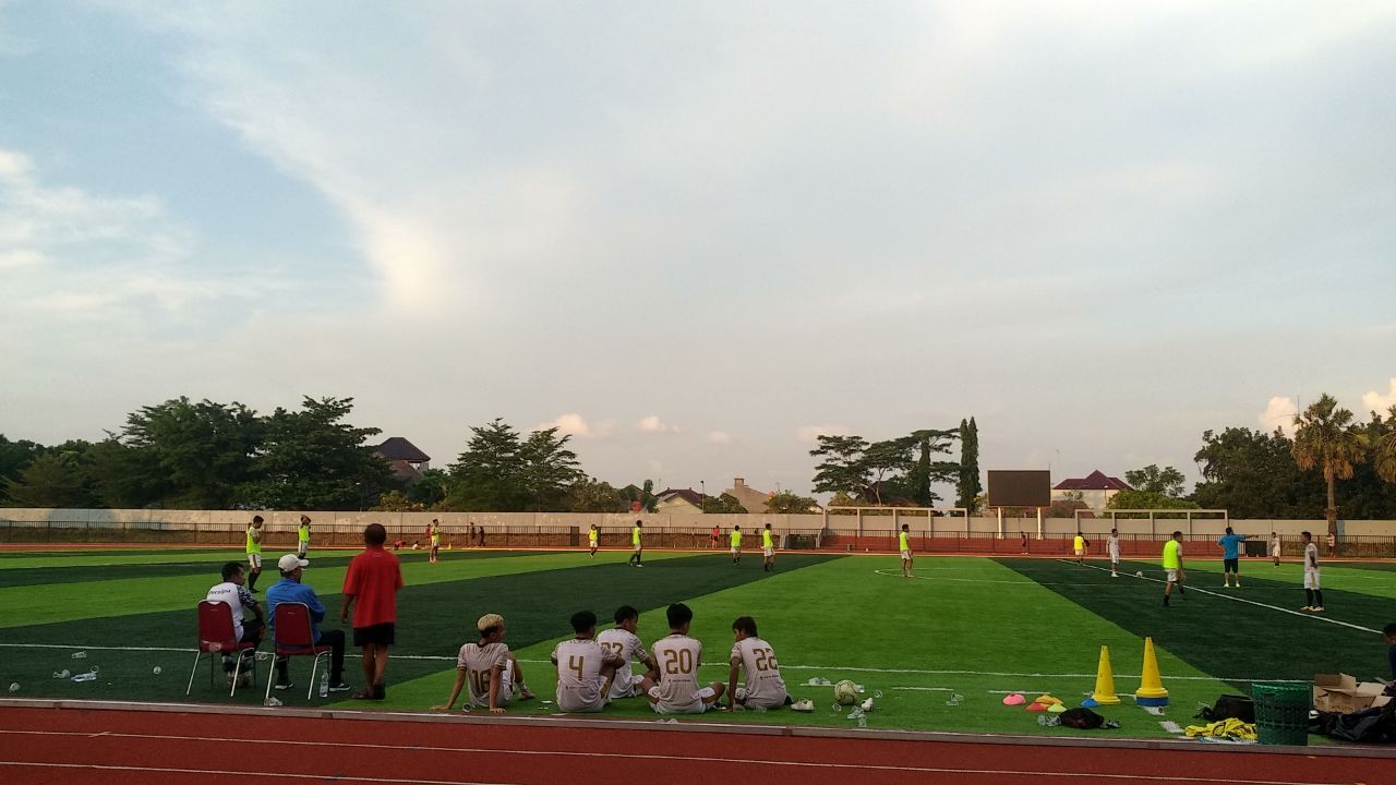 Foto: Stadion Joyokusumo Saat Ini (Sumber: VIND/palevioletred-jellyfish-458835.hostingersite.com)
