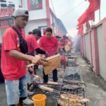 Foto : agenda Bakar ikan Nusantara oleh DPC PDIP Kabupaten Pati (Sumber : palevioletred-jellyfish-458835.hostingersite.com/Anang SY)