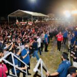 Slank Tampil di NTT, Jokowi Ikut Joget