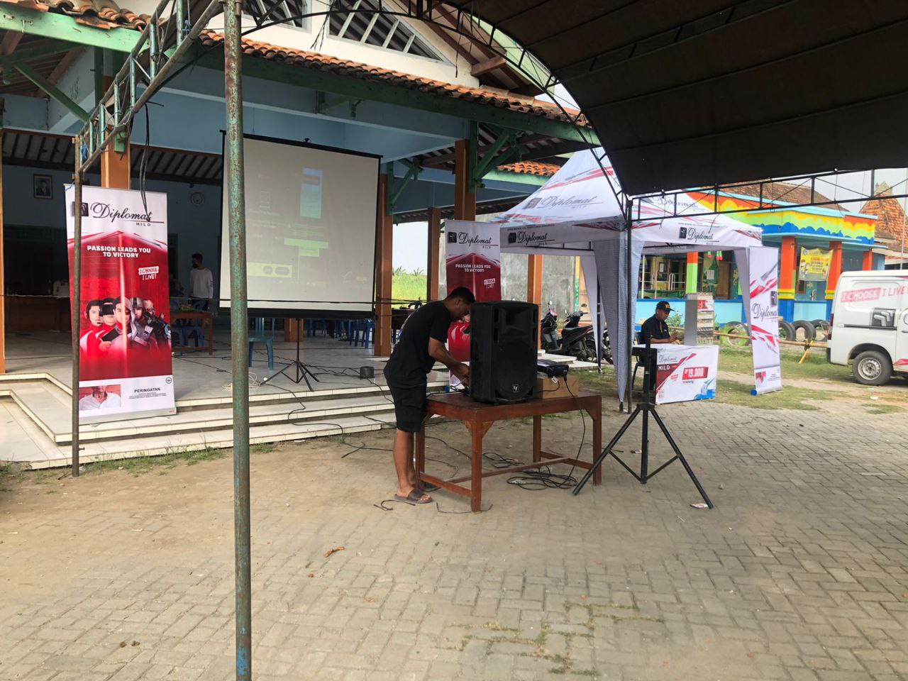 Desa Ketitang Wetan Meriahkan Sedekah Bumi Dengan Turnamen e-Sport