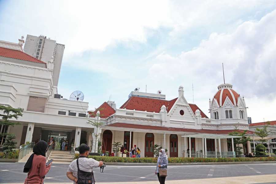 Pemkot Surabaya Tidak Melarang Kegiatan Fashion Week