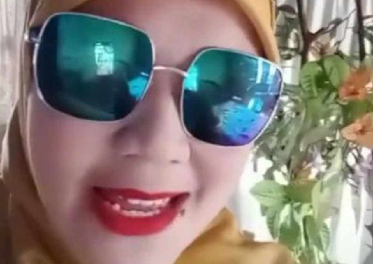 Viral, Emak-emak Hina Istri Presiden Jokowi