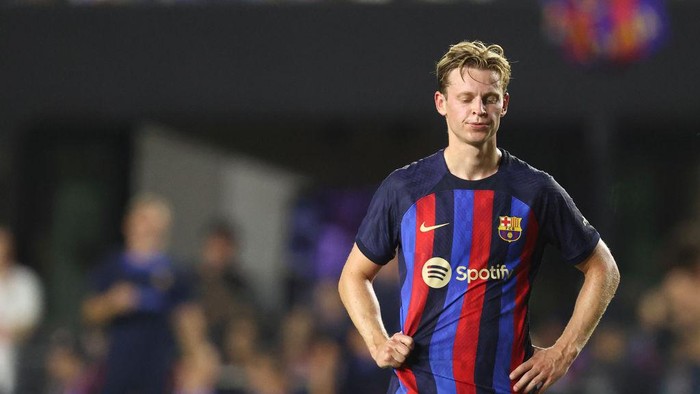 Frenkie de Jong Terbuang dari Barcelona