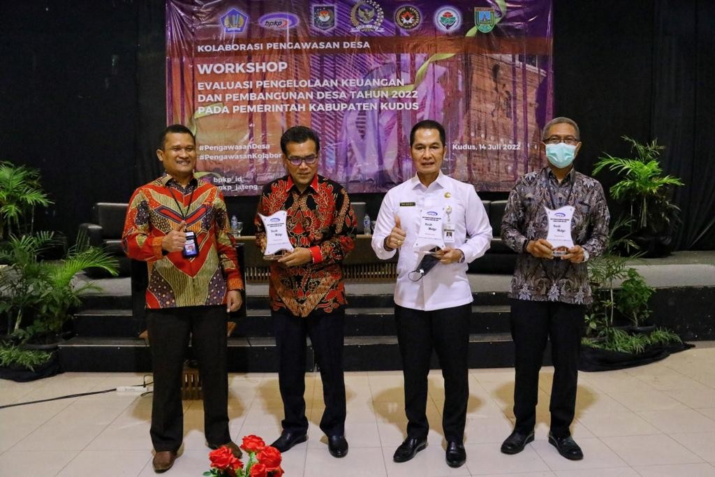 Kepala Desa di Kudus Diminta Berdayakan Sektor Wisata dan UMKM Demi Tingkatkan PAD