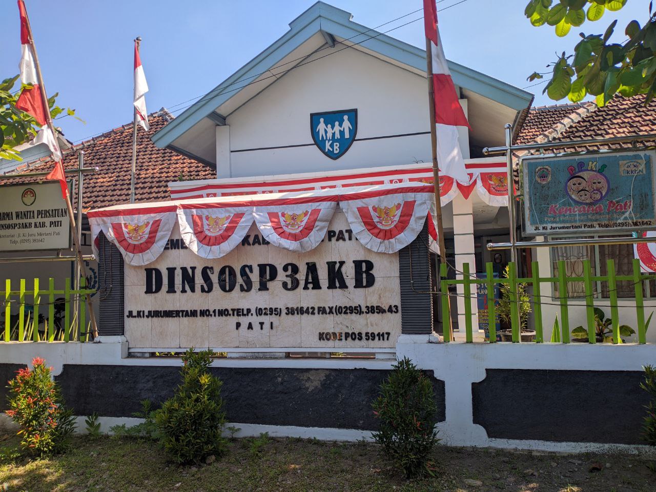 Foto : Kantor DINSOSP3AKB Kabupaten Pati (Sumber : palevioletred-jellyfish-458835.hostingersite.com/Anang SY)