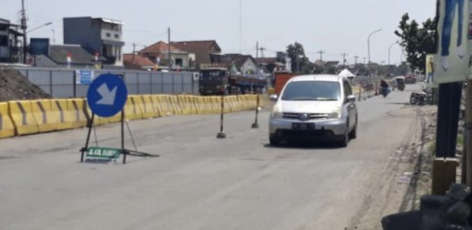 Proyek Rel Layang Palang Joglo, Jalan Solo-Purwodadi Diberlakukan Satu Arah