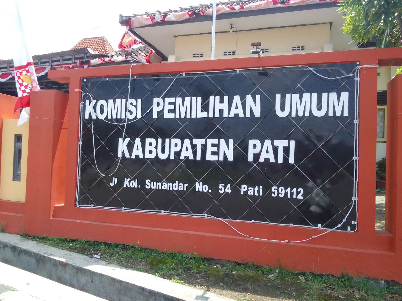 Seorang Anggota KPU Pati Terdaftar Sebagai Anggota Parpol