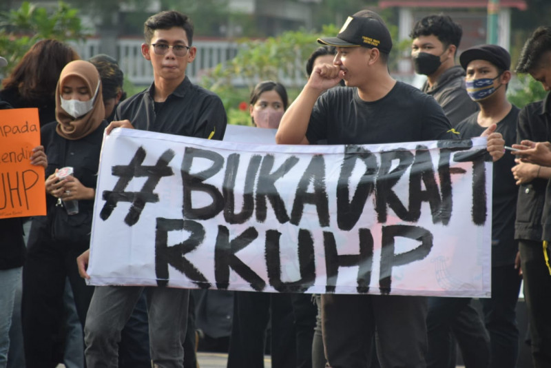 Pemerintah Ajak Masyarakat Diskusi Terbuka Bahas RKUHP, Kominfo dan Kemenkumham Siap Memfasilitasi
