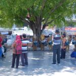 Foto: Suasana Latihan Drumband di Alun-Alun (sumber: vind/palevioletred-jellyfish-458835.hostingersite.com)