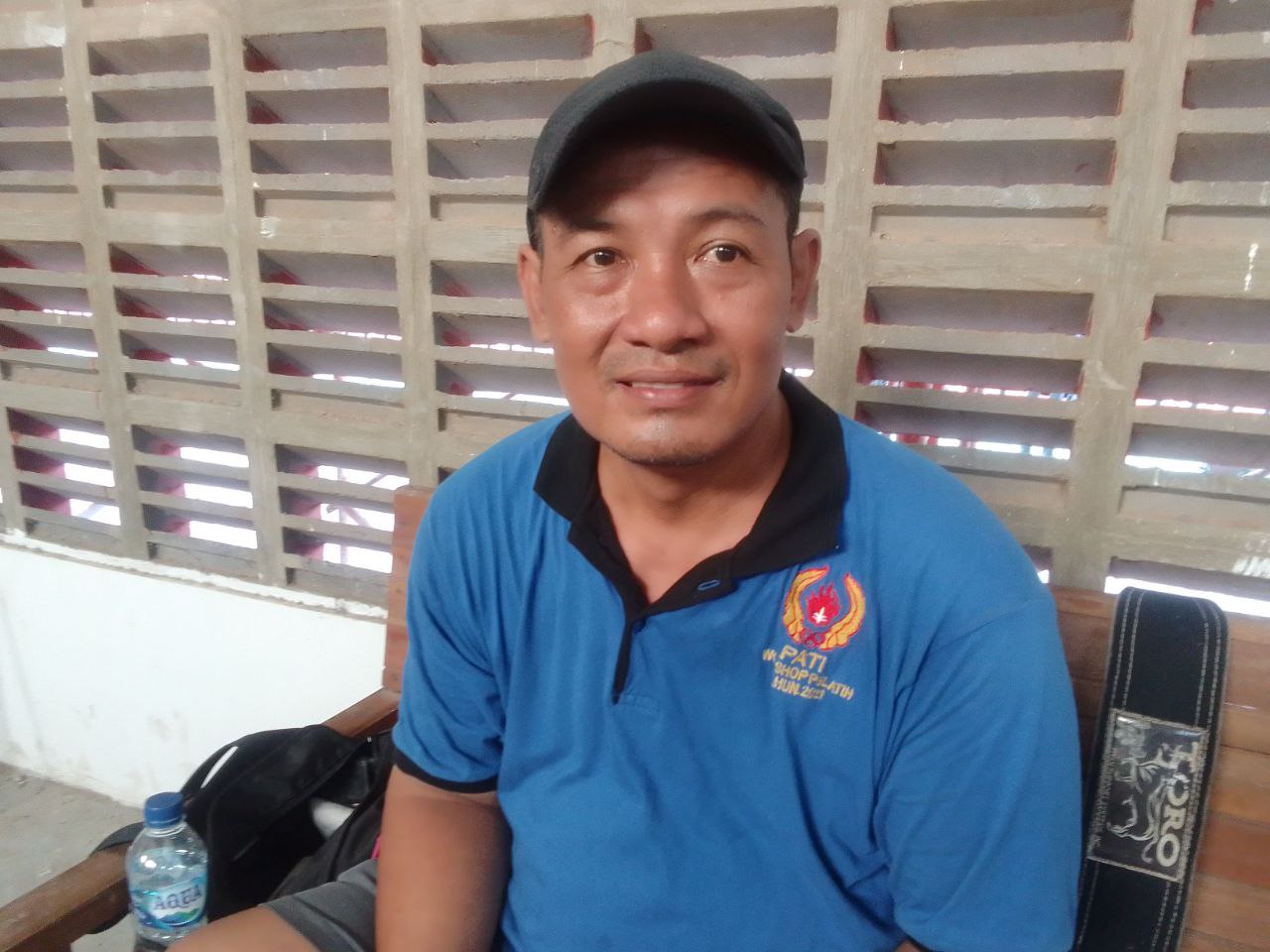 Foto: Krisdianto pelatih olahraga Angkat Berat dari Pati (Sumber: Anwar/palevioletred-jellyfish-458835.hostingersite.com)