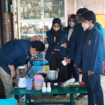 Tim II KKN Undip Olah Anggur Menjadi Produk Olahan Bernilai Ekonomi Tinggi