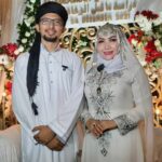 Balas Tudingan Sering Kawin, Suami Sebut Roro Fitria Pencemburu Berat