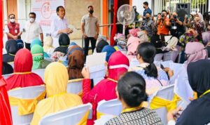 Pantau Pembagian BLT BBM, Jokowi Ungkap Penyaluran Telah Berjalan Baik
