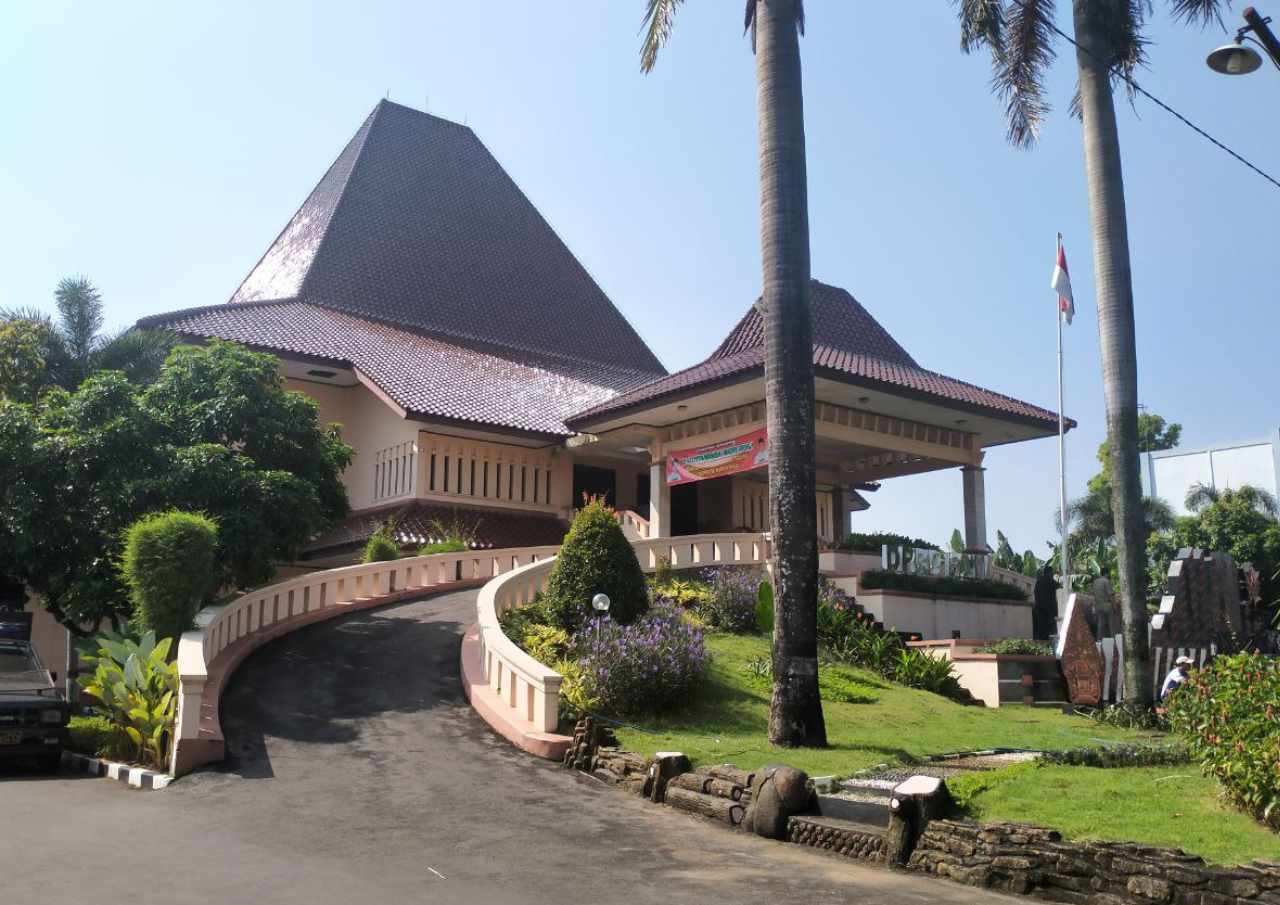 Jalan Rusak Bahayakan Pengendara, Dewan Minta OPD Terkait Bertindak Cepat