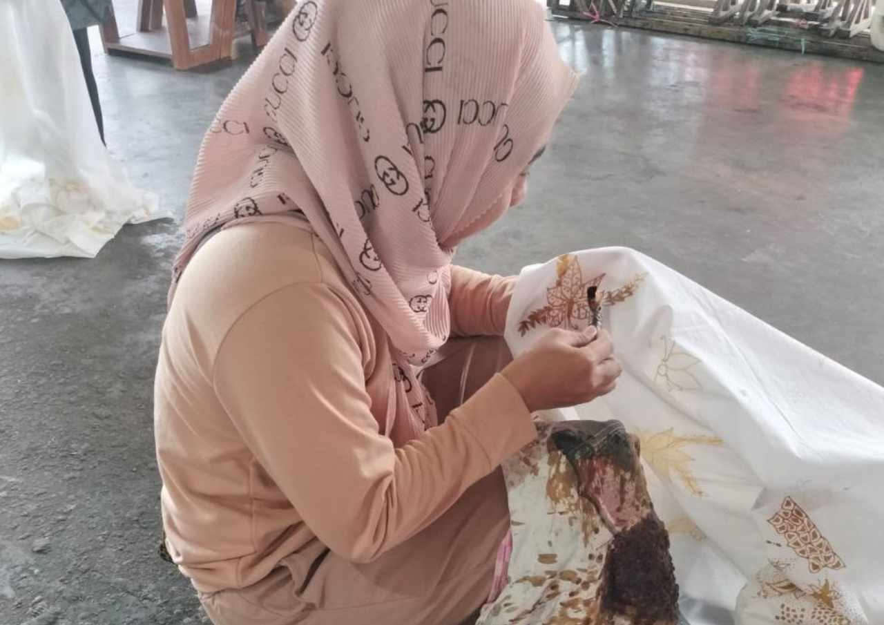 Membanggakan, Batik Bakaran Yuliati Warno Dapat Sertifikasi Kompetensi SDM