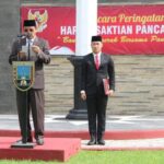 Foto: Bupati Rembang Abdul Hafidz saat menjadi Inspektur Upacara peringati Hari Kesaktian Pancasila di Halaman Kantor Bupati/palevioletred-jellyfish-458835.hostingersite.com/Sri Lestari