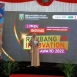 Foto:Kepala Bapedda Dwi Wahyuni Hariyati saat sambutannya di Pendopo Musium RA Kartini /palevioletred-jellyfish-458835.hostingersite.com/Sri Lestari