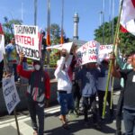 Banjiri Simpang 5 Pati, Ratusan Nelayan Demo Desak Tarif PNBP Turun