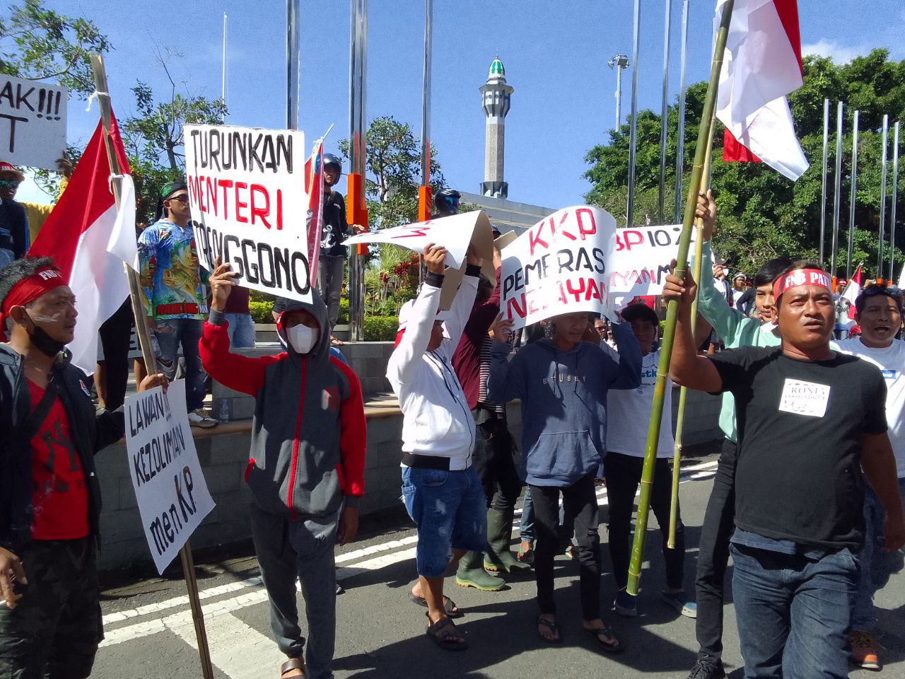 Banjiri Simpang 5 Pati, Ratusan Nelayan Demo Desak Tarif PNBP Turun