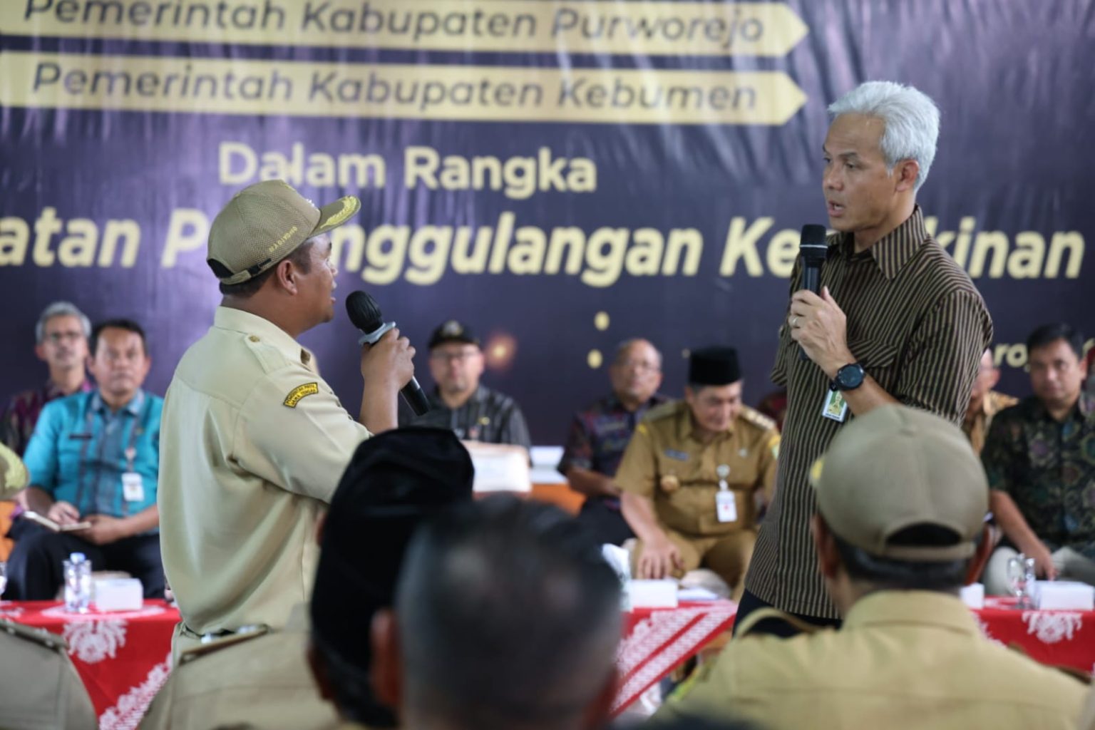 Turunkan Kemiskinan Ekstrem, Pemprov Jateng Serap Tenaga Kerja dari Keluarga Miskin