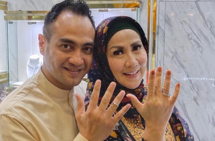 Venna Melinda dan Ferry Irawan Ajukan Gugatan di Hari yang Sama