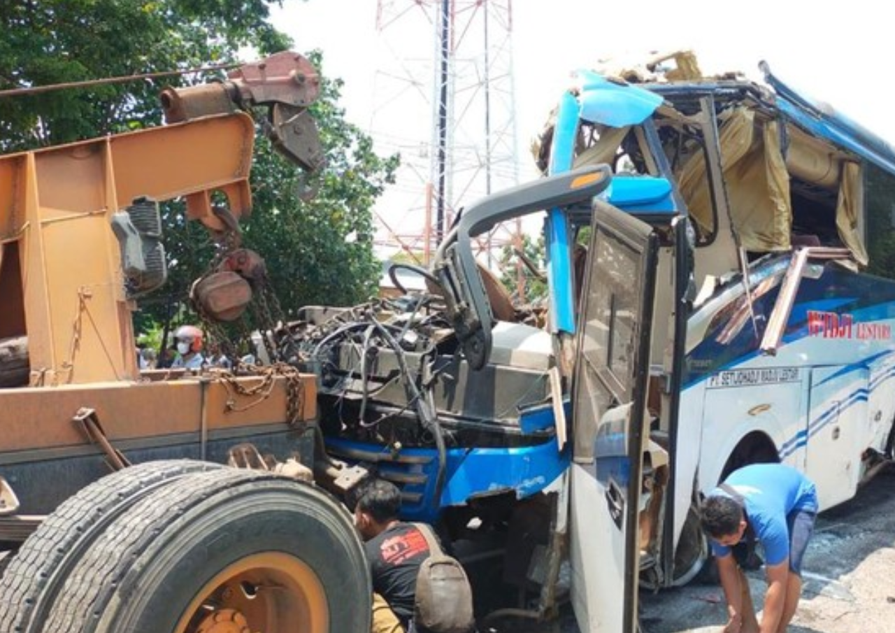 Kecelakaan di Pantura Rembang